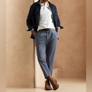 Banana Republic Factory Blue Relaxed Tapered Pant, size 34x30 (ankle)